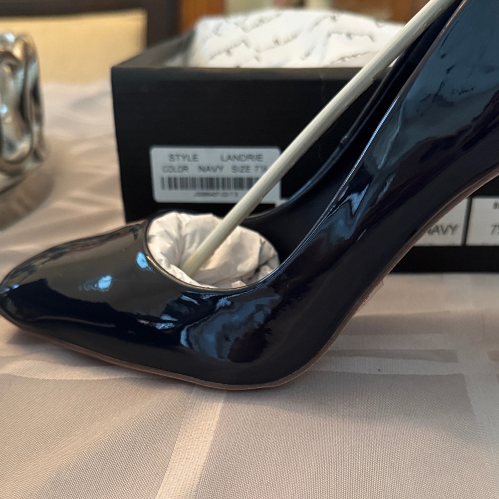 Lulu's Shiny Midnight Blue Heels